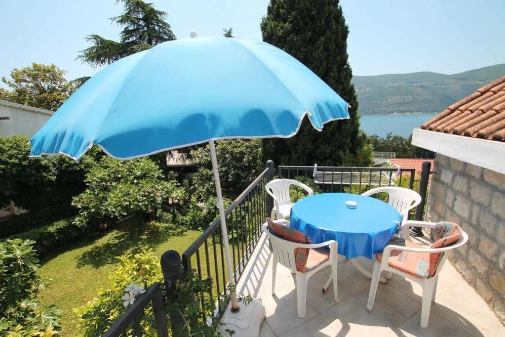 Guest House Saga Herceg Novi Exterior foto