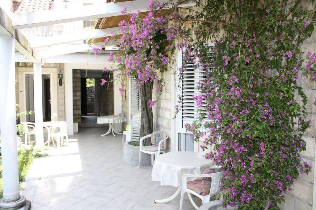 Guest House Saga Herceg Novi Exterior foto